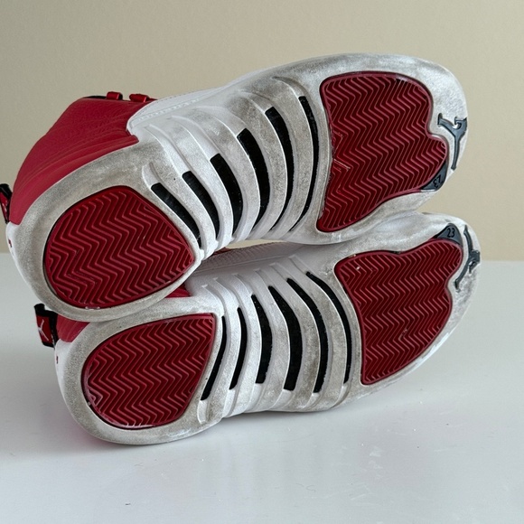 Air Jordan 12 Retro Gym Red 2016 Rare sz 9 men’s - Picture 9 of 11